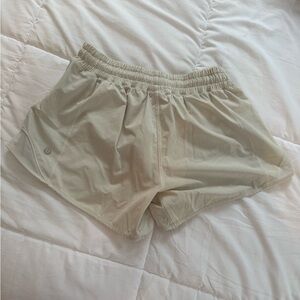 Women's Cream Shorts